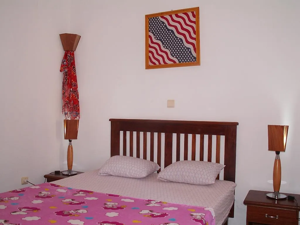 Edificio Magico Aparthotel Tarrafal  2*, Tarrafal (Sao Nicolau) Cape Verde
