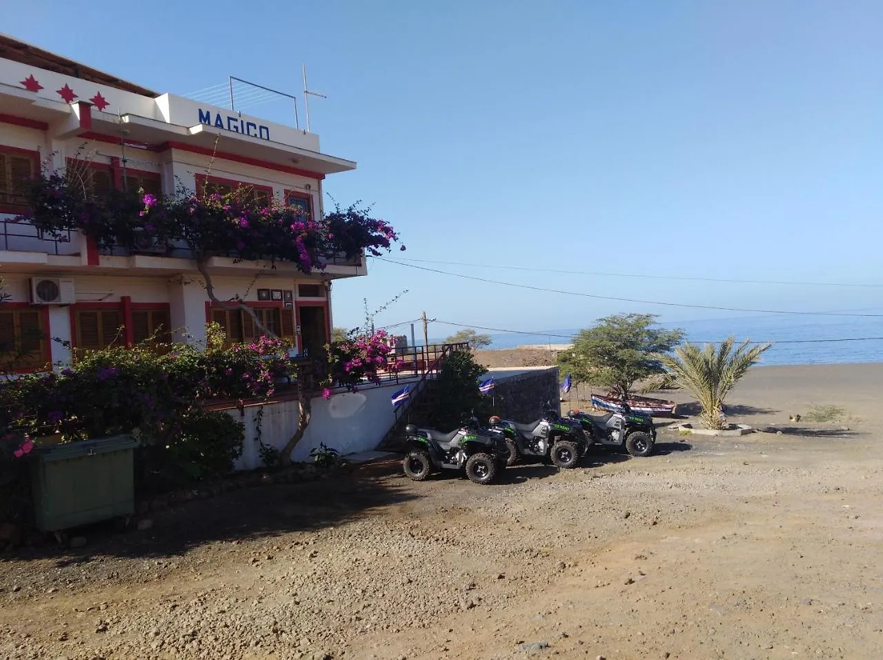 Edificio Magico Aparthotel Tarrafal